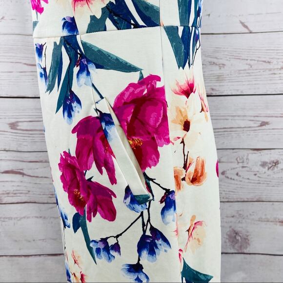 Land's End floral sheath dress knit with pockets - Picture 6 of 14